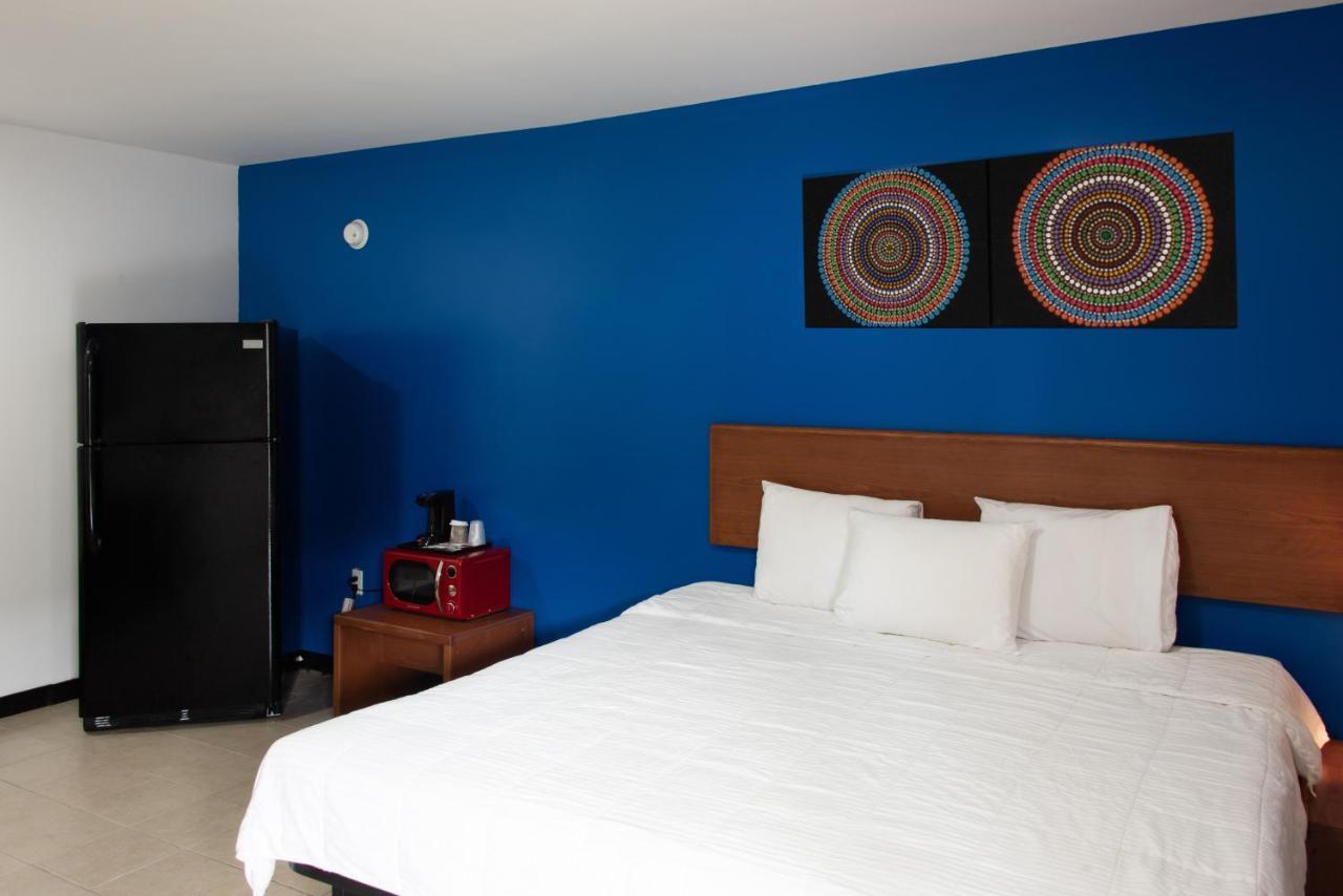 American Inn บาตันรูช ภายนอก รูปภาพ